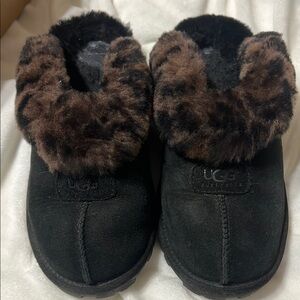 UGG Womens Black and Brown Fur Slippers